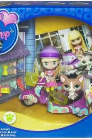 LPS BLYTHE DOLL WITH PET & SCOOTER