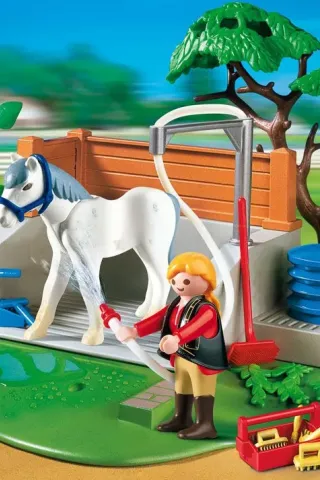 PLAYMOBIL Πλένοντας τα άλογα 4193