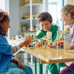 Lego Friends Heartlake International School για 8+ ετών